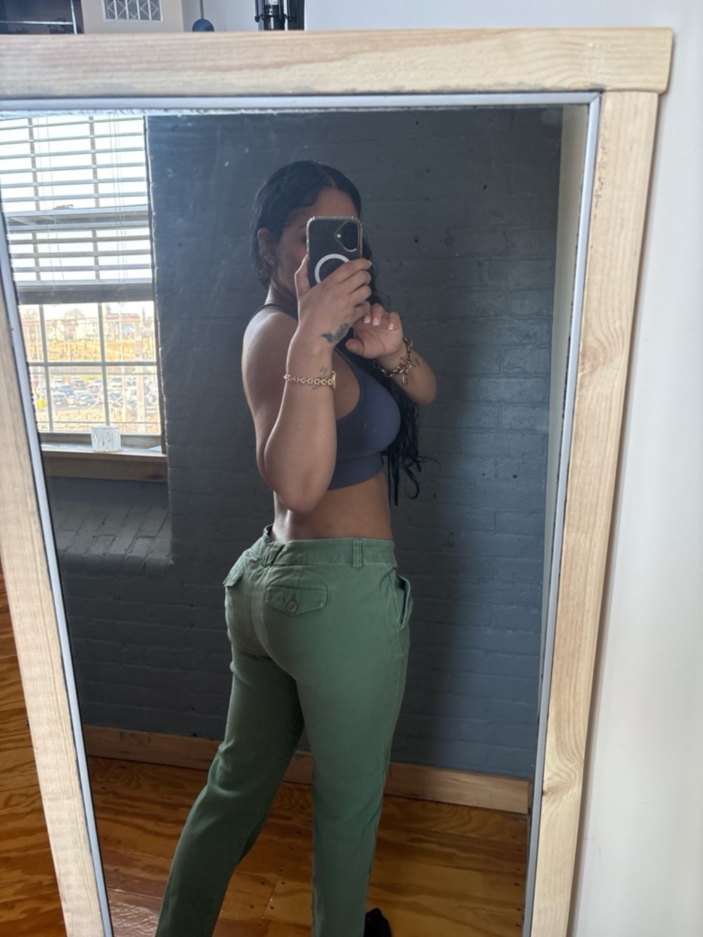 Cabrini Olive Straight-Leg Low-Rise Pants - Picture 2 of 4